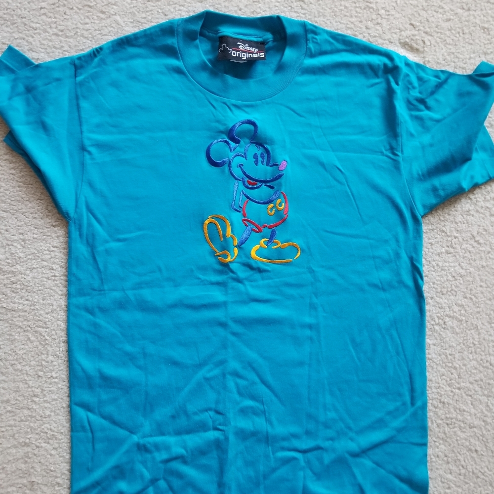 Women's t shirt
